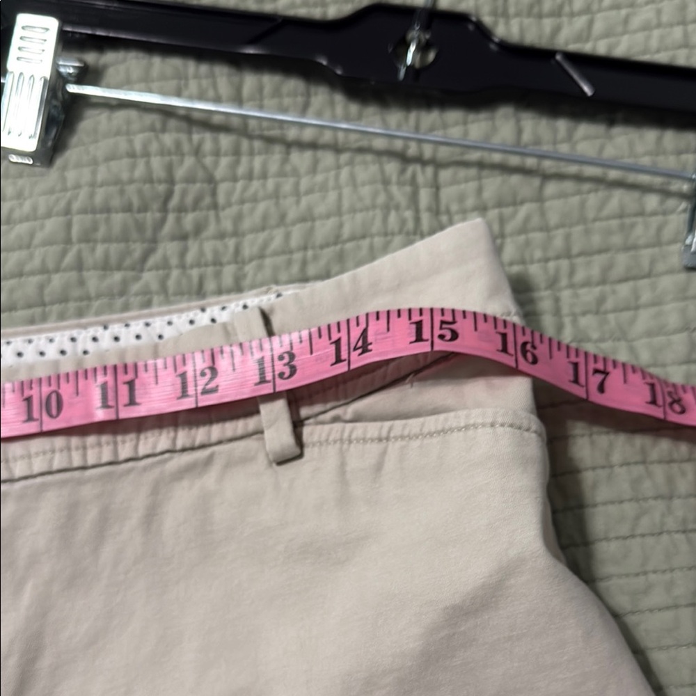 Talbots Women's Tan Shorts - Picture 4 of 7